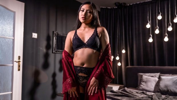 A Asian seduction in lace lingerie Porn